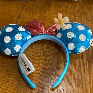 Disney mouse ears